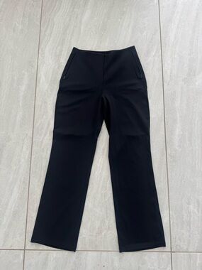 Lululemon Black Stretch Slim Cropped Pants